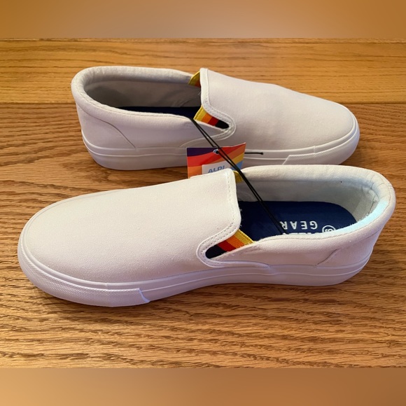 Canvas Slip-Ons ALDI Gear - Picture 7 of 12